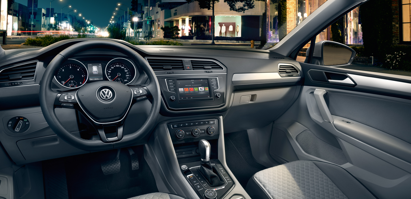 Volkswagen Golf Binek Arac Görseli